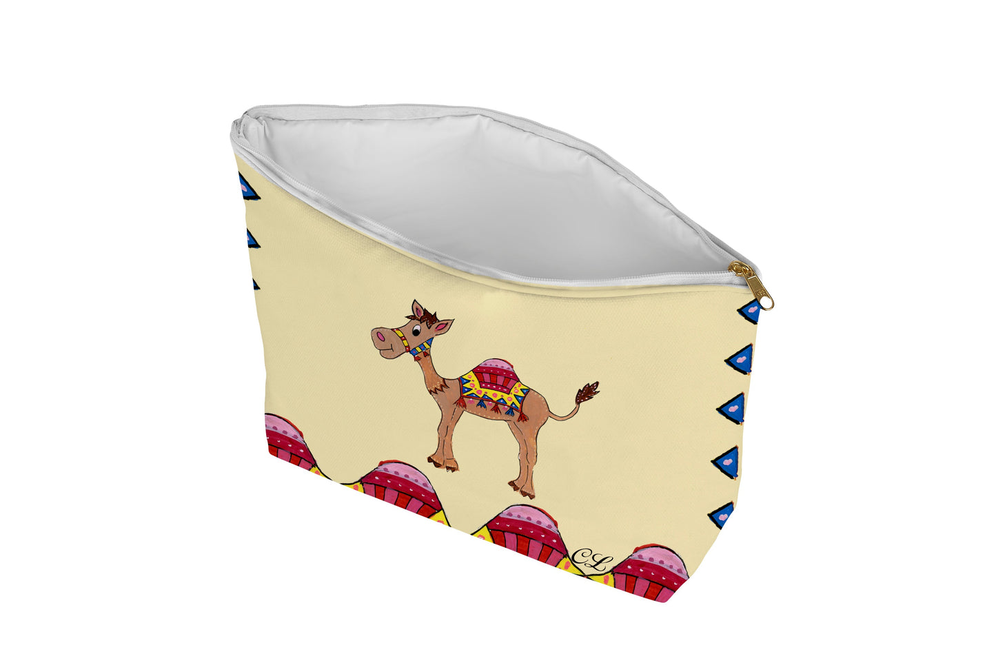 Small pouch with a camel design on a beige background