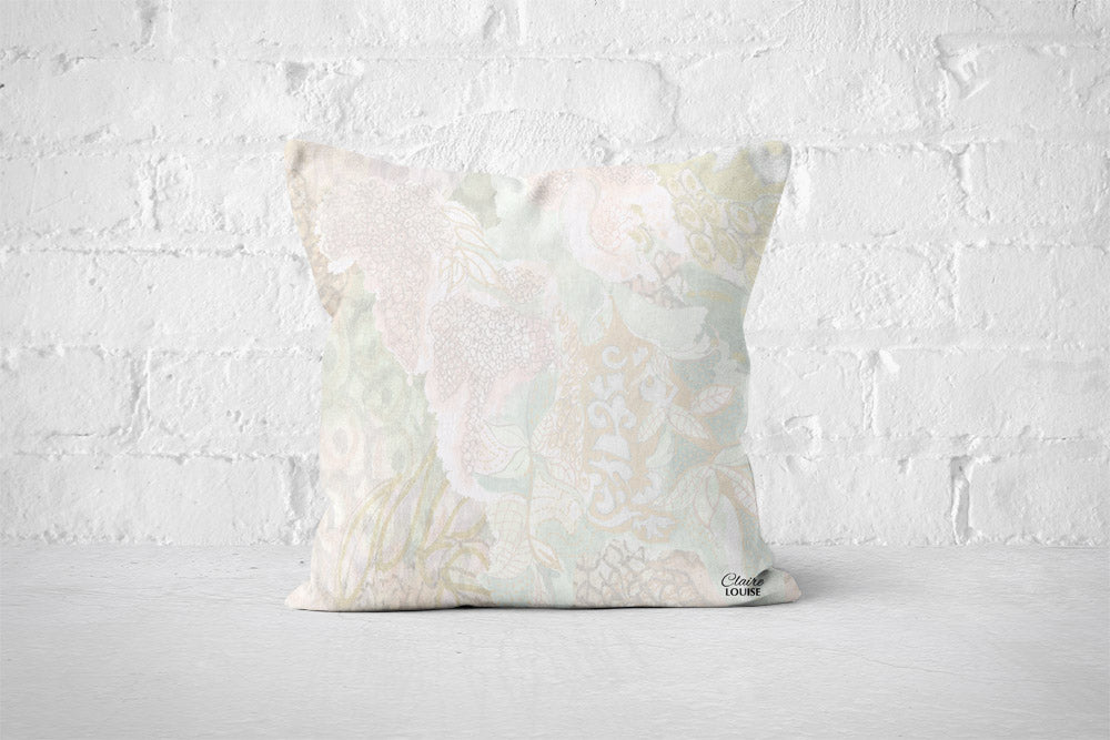 Cloud Dancer Textured Bloom Cushion