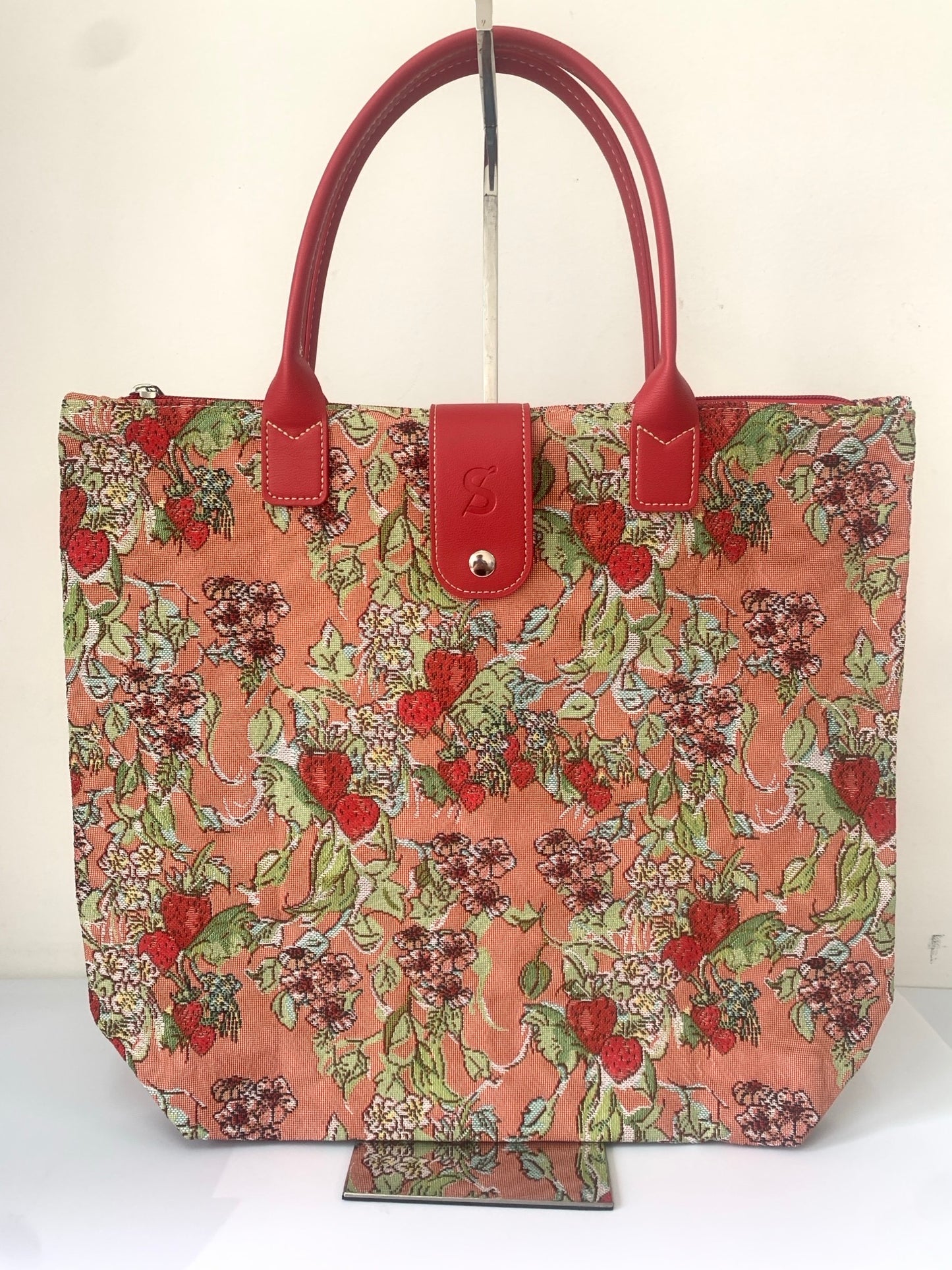 Wild Strawberry Foldable Bag